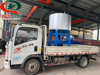 發(fā)往云南客戶的造紙設備高濃水力碎漿機